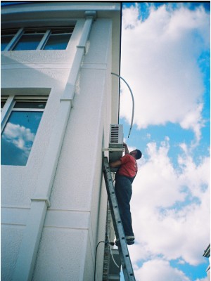 Imate klima uređaj – treba vam montaža Imate klima uređaj – treba vam montaža